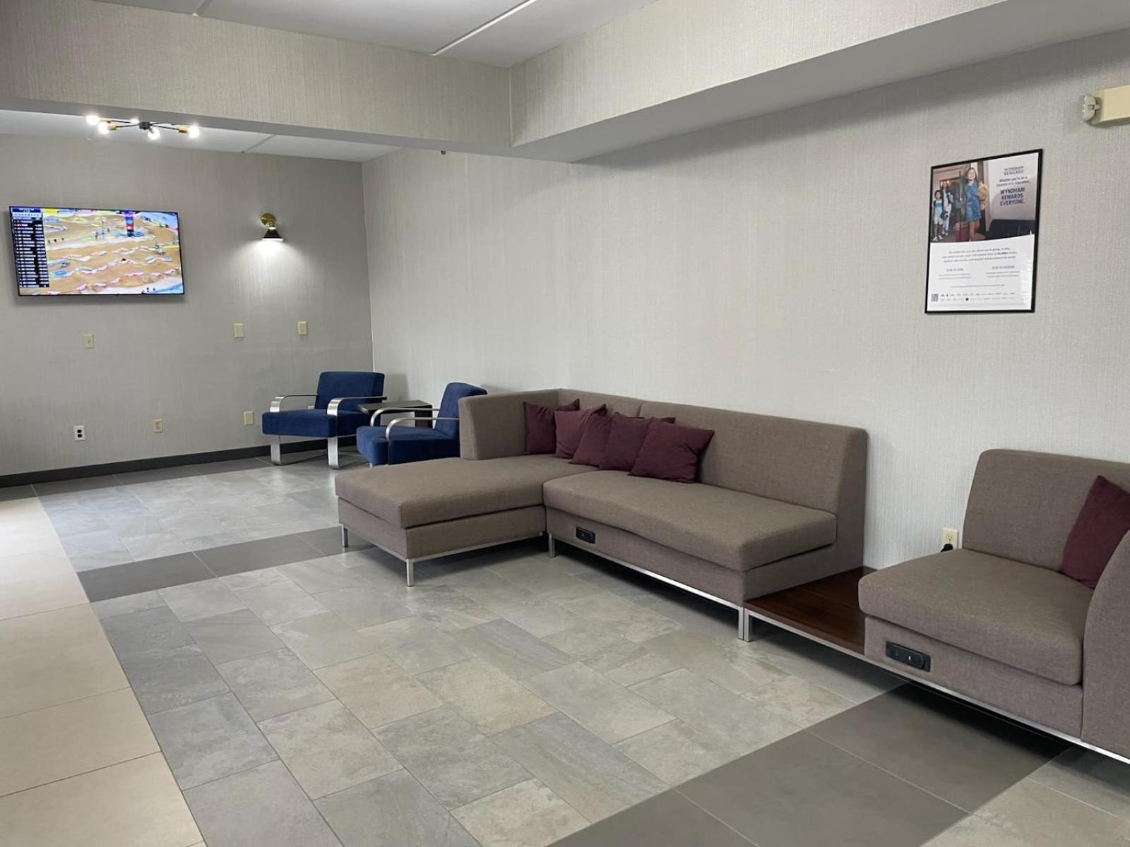 Wingate By Wyndham גרוב סיטי מראה חיצוני תמונה